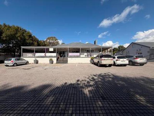 Commercial for rent in Port Elizabeth, Eastern Cape