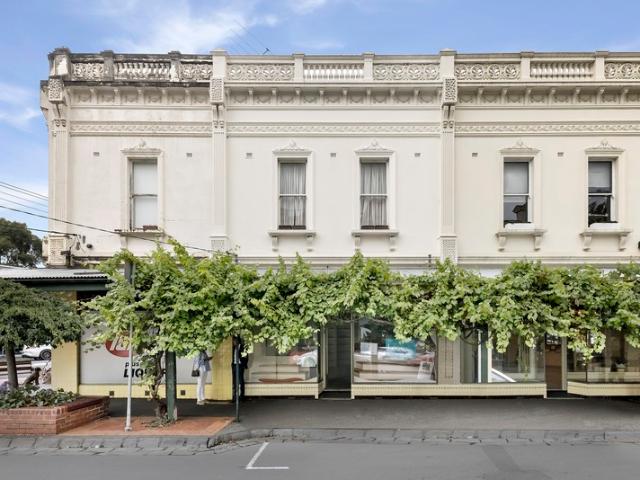 Retail for rent in Canterbury, Melbourne