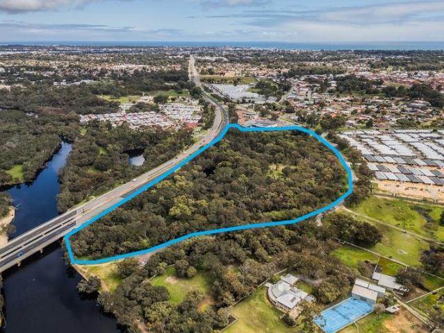 Property for sale in Parklands, Western Australia