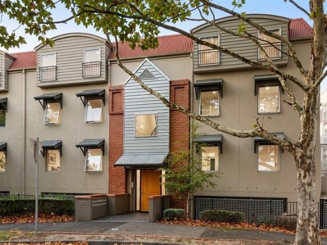 Apartment for sale in Camerons Creek, Victoria