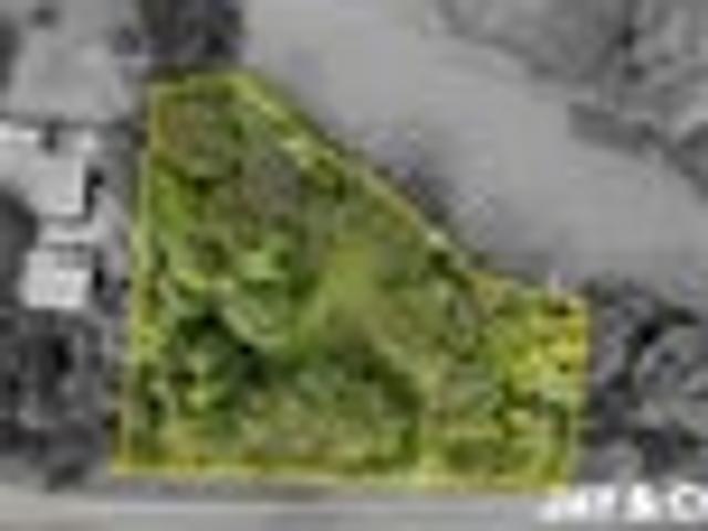 Land for sale in Awhitu, Oroua County