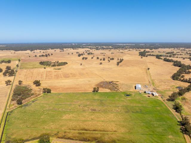 Cottage for sale in Brunswick, Western Australia
