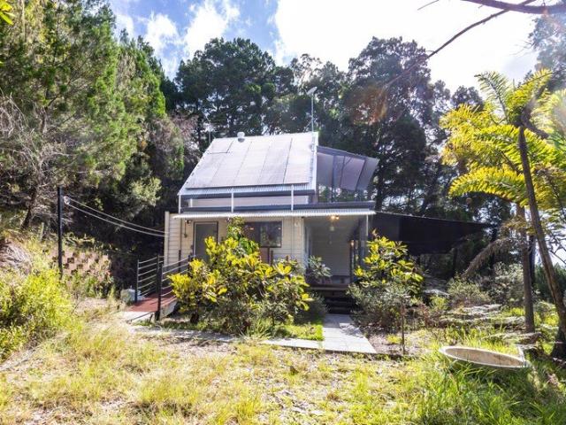 House for sale in North Stradbroke Island, Greater Brisbane