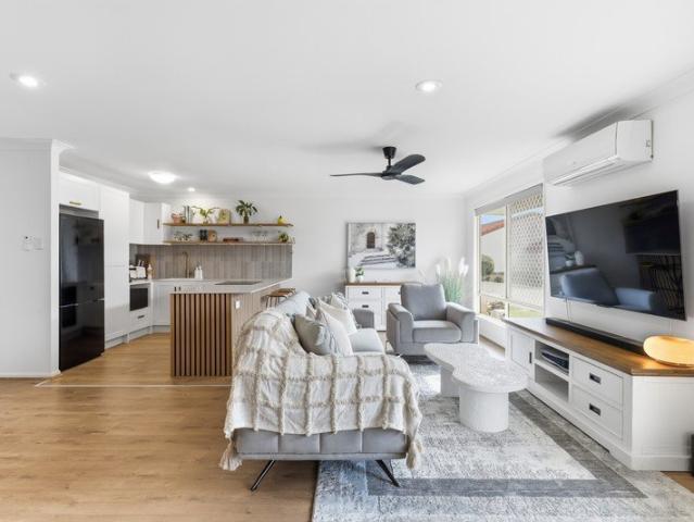 Townhouse for sale in Toombul, Queensland