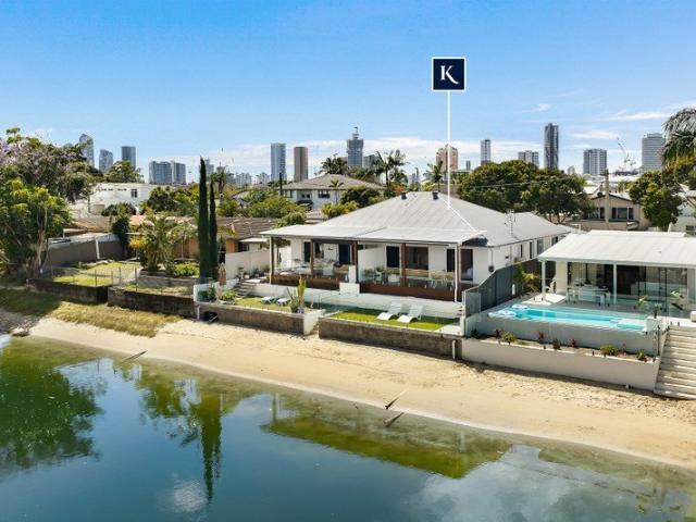 House for sale in Broadbeach Waters, Gold Coast City