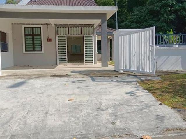 Terraced House for sale in Sendayan Village, Negeri Sembilan