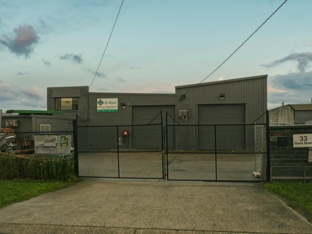 Warehouse for rent in Toombul, Queensland