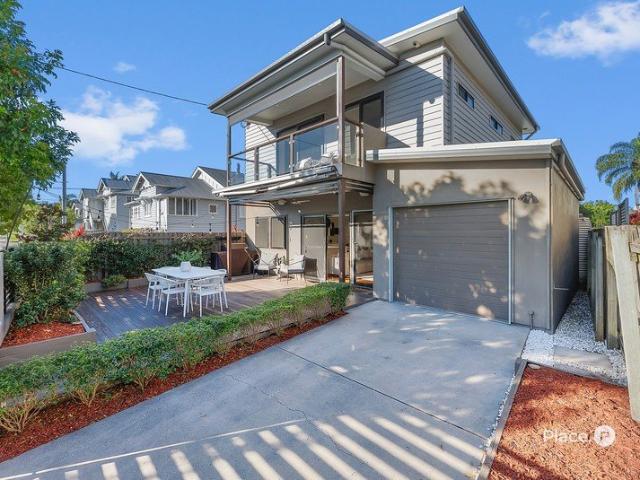Townhouse for sale in Toombul, Queensland