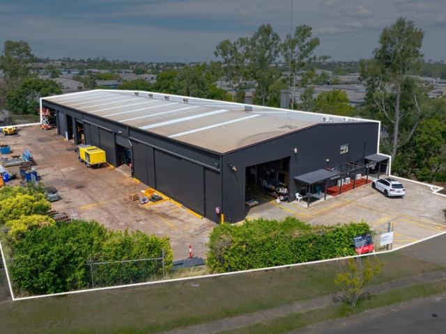 Warehouse for rent in Toombul, Queensland