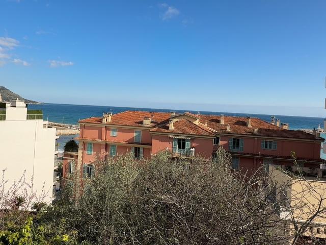 Maison vente à Nice, Menton