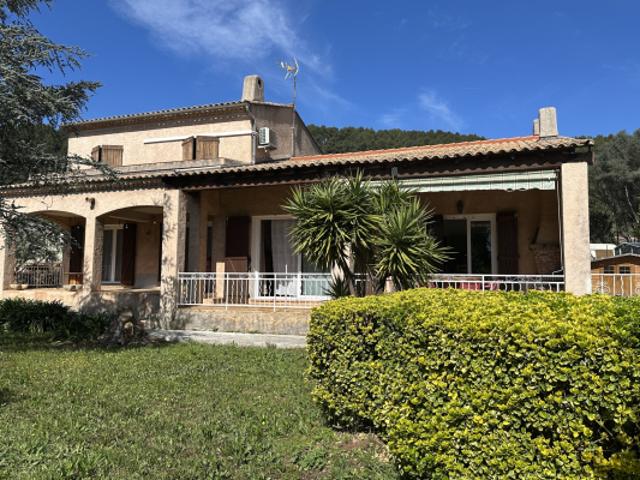 Maison vente à Arrondissement de Toulon, Solliès-pont