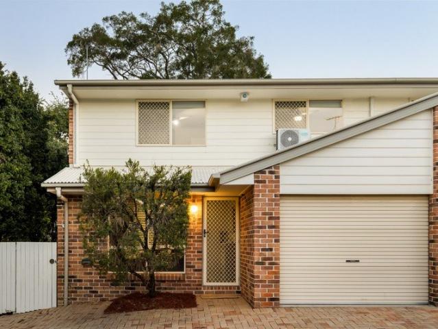 Townhouse for sale in Toombul, Queensland