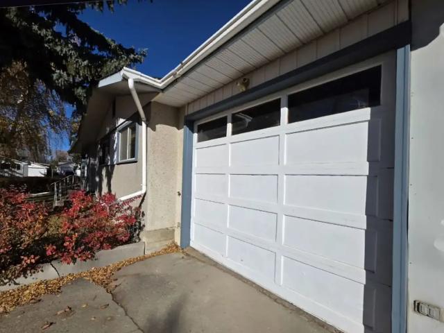 House for rent in Sturgeon Heights, St. Albert