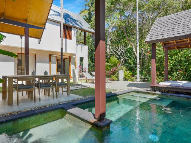 Villa for sale in Port Douglas, Queensland