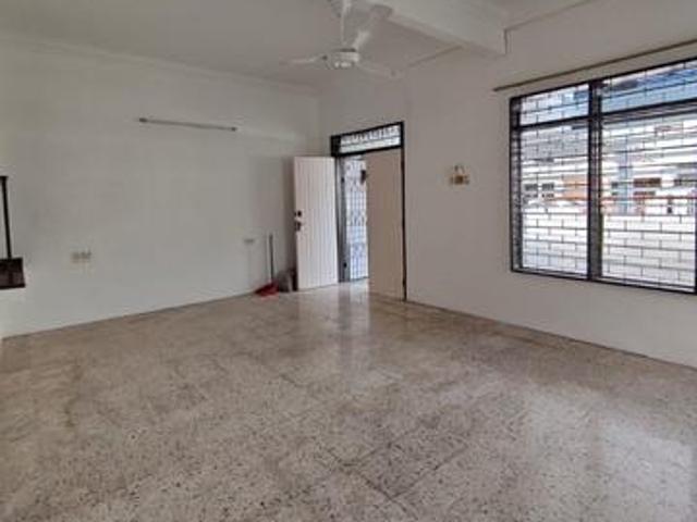 Terraced House for rent in Wellesley, Penang