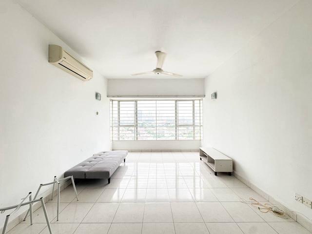 Apartment for sale in Country Heights Damansara, Kuala Lumpur