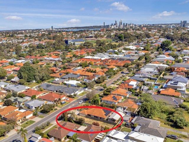 Land for sale in Carlisle, Western Australia