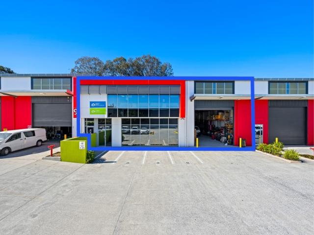 Warehouse for sale in Toombul, Queensland