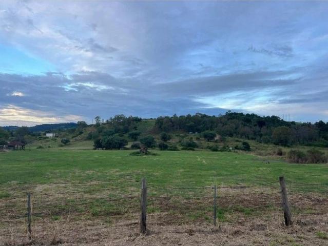 Cottage for sale in Tarampa, Queensland
