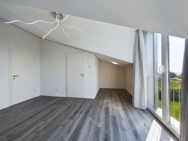 Haus mieten in Crissier, Waadt