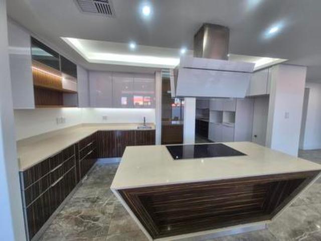 Apartment for sale in Umhlanga, Kwazulu-natal
