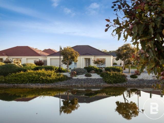 Townhouse for sale in Bendigo, Victoria