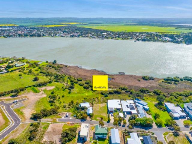 Land for sale in Hindmarsh Island, South Australia