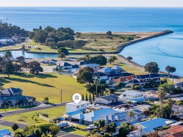 House for sale in Parklands, Western Australia