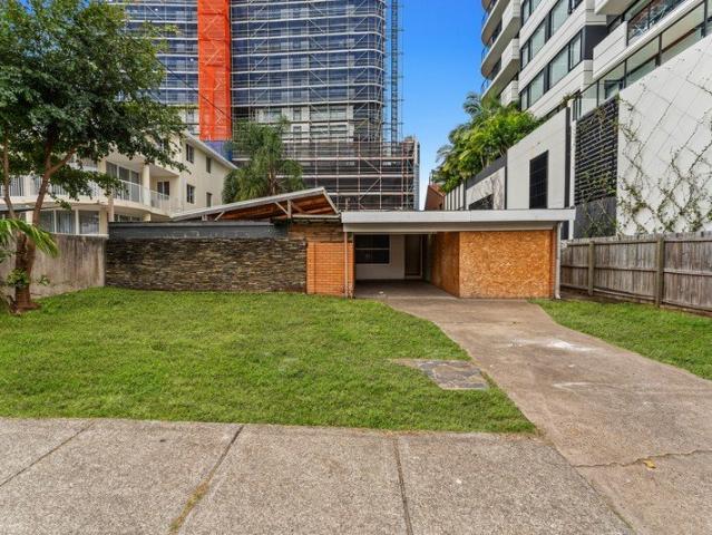 House for sale in Fernbrook, Queensland