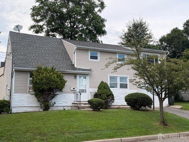 House for sale in Avenel, New Jersey