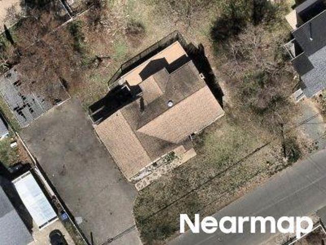 House for sale in Cliffwood, New Jersey