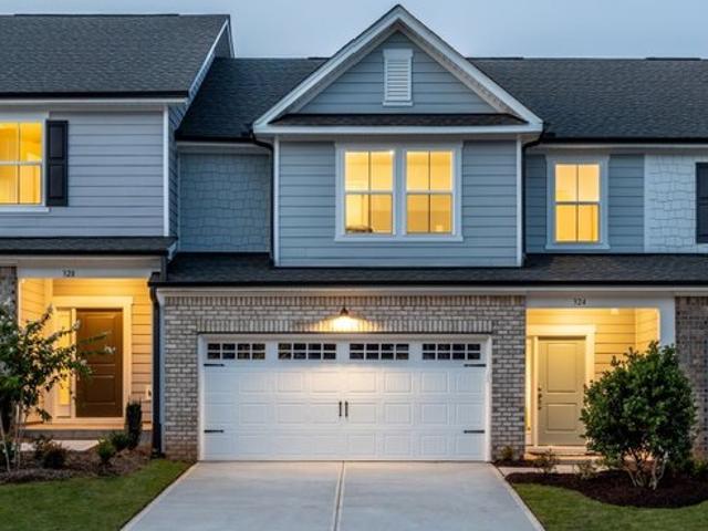 Townhouse for sale in Raritan, Illinois