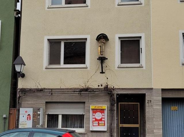 Haus kaufen in Eibelstadt, Bayern