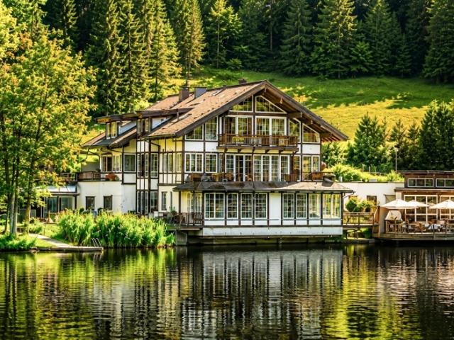 Mehrfamilienhaus kaufen in Aurach bei Kitzbühel, Tirol