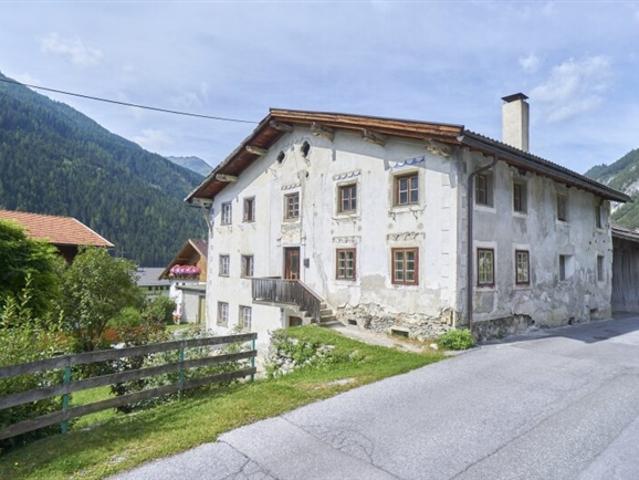 Bauernhaus kaufen in Pettneu, Tirol