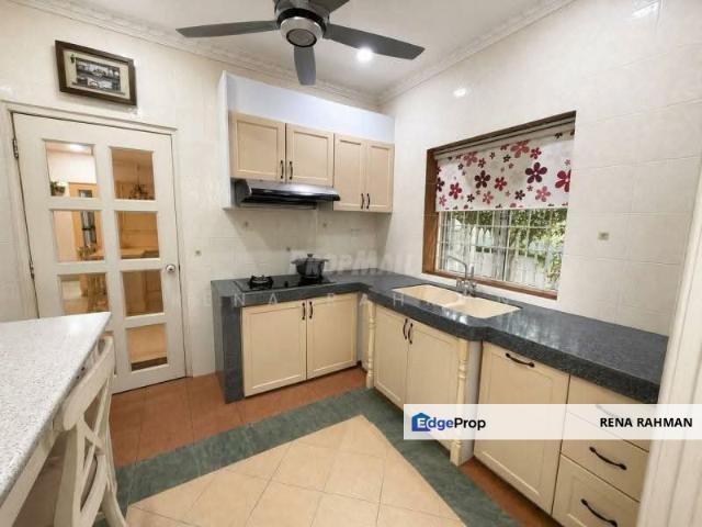 House for sale in Sendayan Village, Negeri Sembilan