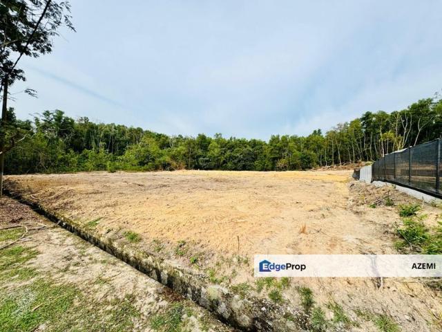 House for sale in Sendayan Village, Negeri Sembilan
