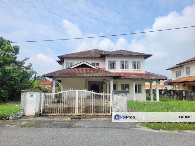 House for sale in Sendayan Village, Negeri Sembilan