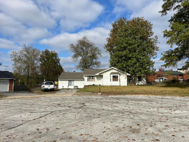 House for sale in Hill View, Ballwin