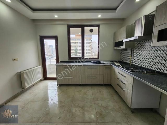 Güllübağ Mahallesi, Karaköprü içerisinde kiralık mülk