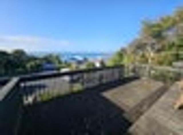 House for sale in Otakou