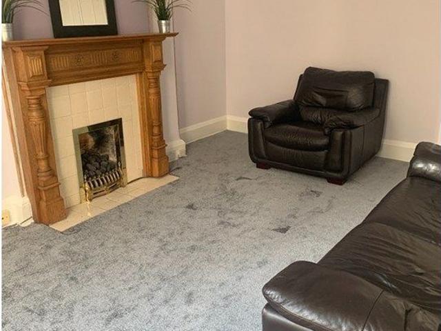 Apartment for rent in Mayfield, Newington