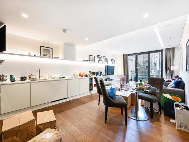 House for rent in East Marylebone, Mayfair