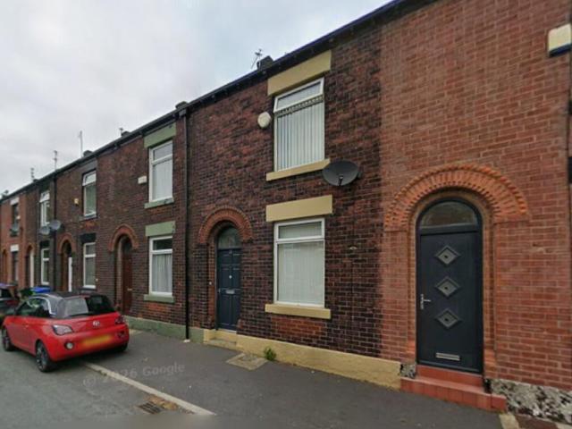 House for rent in Newbold, Burnedge