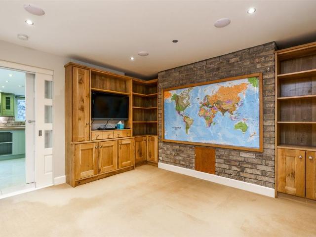 House to rent in Bluebell, North Tipperary