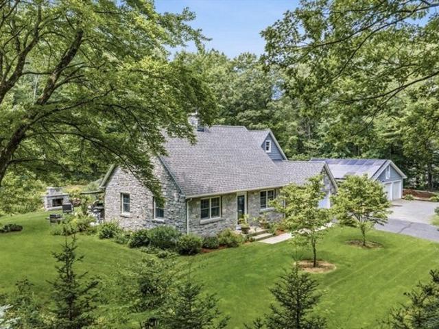 House for sale in Southampton, Massachusetts
