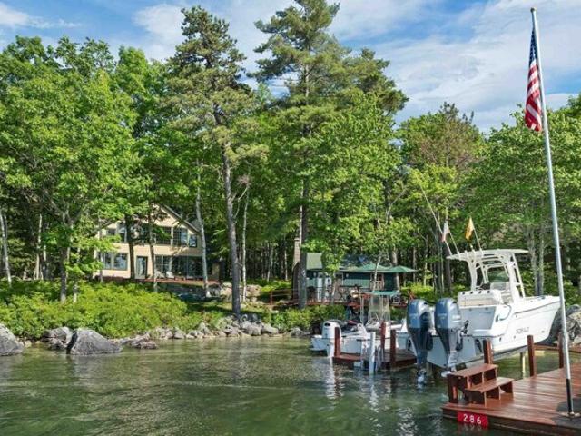 House for sale in New Hampshire