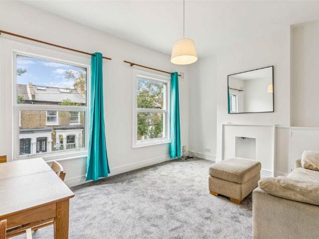 Apartment for rent in London Borough of Lambeth, Greater London
