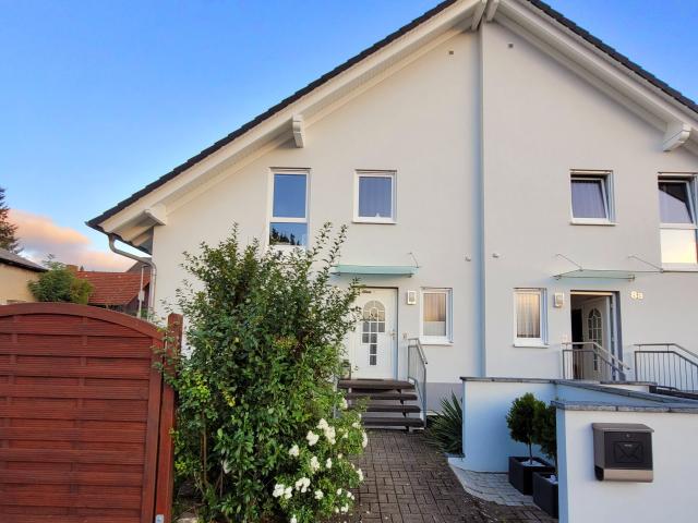 Doppelhaushälfte kaufen in Saulheim, Rheinland-Pfalz