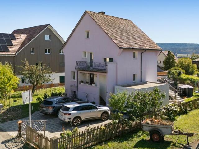 Einfamilienhaus kaufen in Hallau, Bezirk Unterklettgau